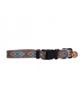Turquoise knit cat collar...